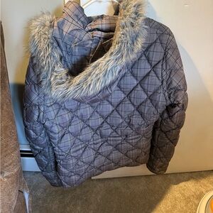 Women’s Guess winter jacket size medium